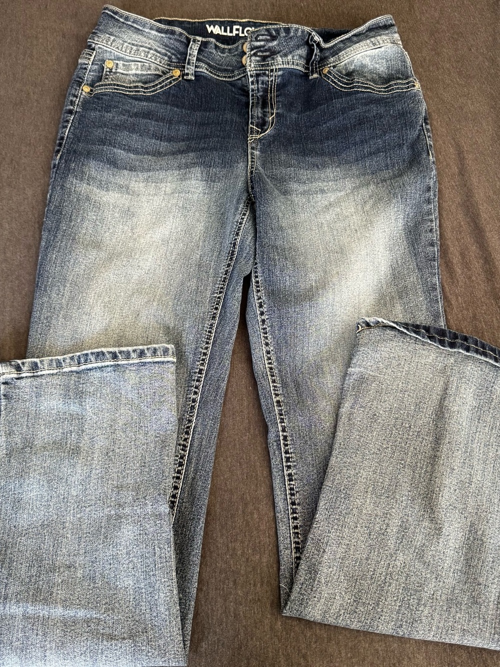 WallFlower InstaStretch Luscious Curvy Bootcut Jean in a Juniors Size 13